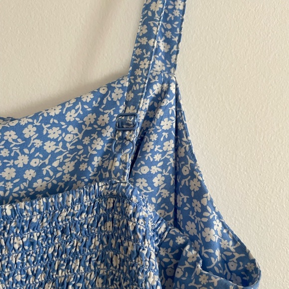 Old Navy Jumpsuit - Picture 4 of 5